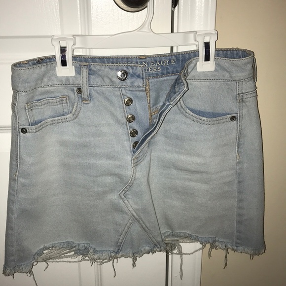 American Eagle Jean skirt!!! - Picture 3 of 7